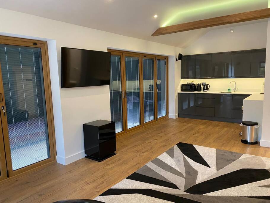 Апартаменты Stansted Airport Luxury Annexe With Parking. Birchanger Экстерьер фото