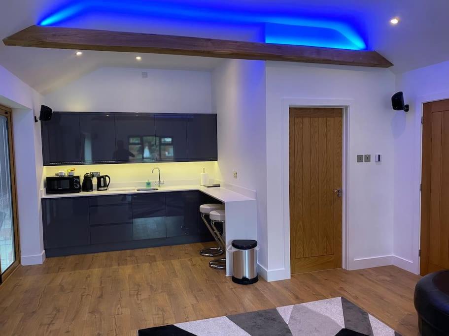 Апартаменты Stansted Airport Luxury Annexe With Parking. Birchanger Экстерьер фото